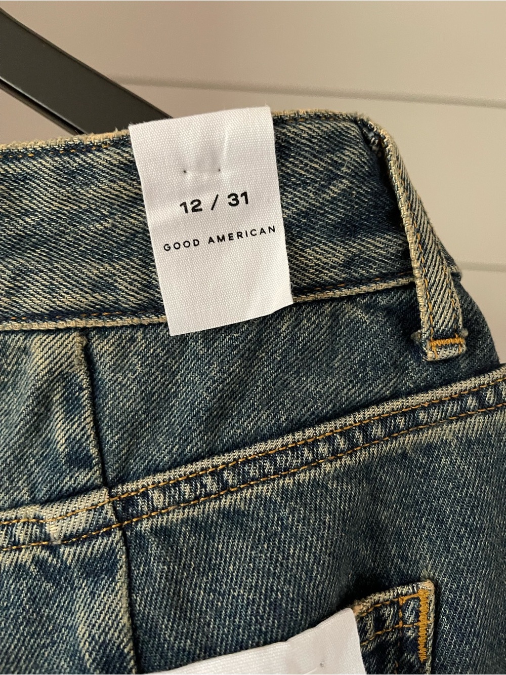 Good American “The Khloé Jean” Patchwork Straight Jeans – NWT - Picture 9 of 11